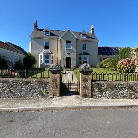East Llanteg Guest House Amroth Bagian luar foto